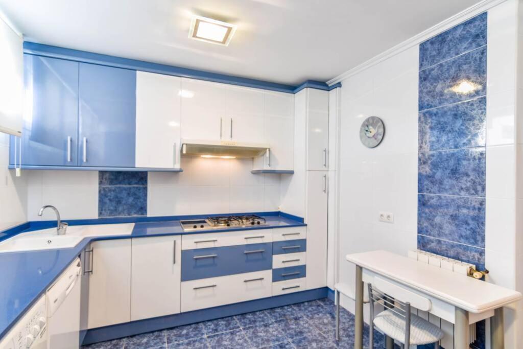 Apartamento ¡Nuevo! Playa de Sardinero con espectaculares vistas Santander Exterior foto